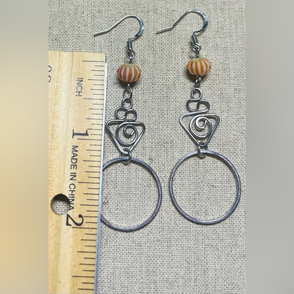 Lightweight Handmade Dangly Orange & Silver Earrings - Picture 4 of 5